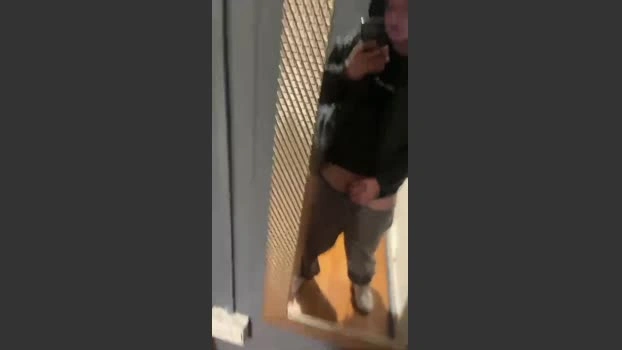 bastian348 23-05-2026 Male Cap jackoff analtoy suckshow show