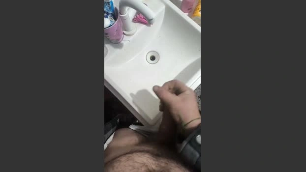Anluis 24-05-2026 Male Cap bigass fingers wank blowjob
