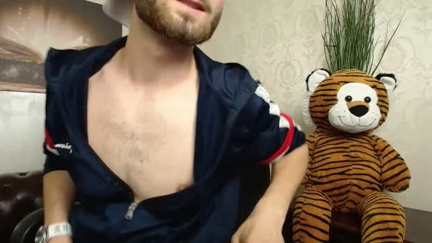 KyloEast 25-05-2026 Male Cap Show toy gag oral