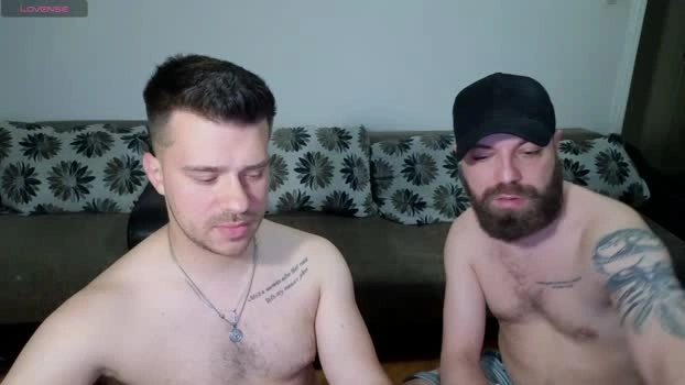 johnnylove22 25-05-2026 Male Cap bigballs bicurious suckcock nude