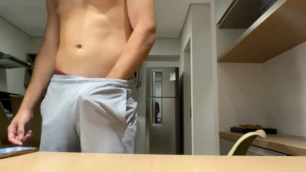 Drgym18 27-05-2026 Male Cap orgasm nasty kiss Recorded