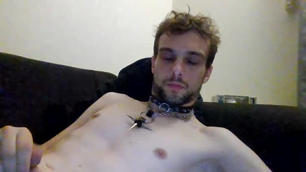 kingest76 27-05-2026 Male Cap kissing suckshow legs deep