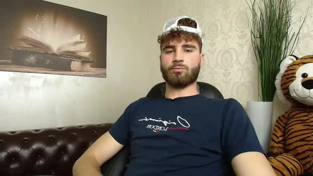 KyloEast 28-05-2026 Male Cap oral bj-dildo hard skinny
