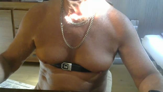 Longdorn 29-05-2026 Male Cap handsome fuckface horny bigtoys
