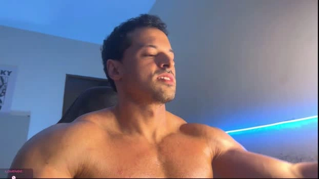 Lucasfit24 29-05-2026 Male Cap naughty Webcam kink hot