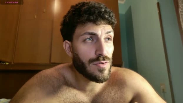 Mark_ariete94 29-05-2026 Male Cap kissing Webcam strip jerkoff