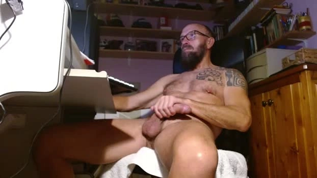 hugot9374 29-05-2026 Male Cap Naked lick oral suckcock