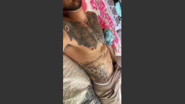 nicolas2471 28-05-2026 Male Cap Ass wank naughty Naked