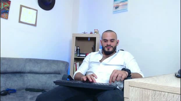 apasion2 29-05-2026 Male Cap beautiful twink spank deep