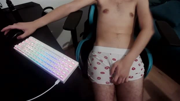 julien836 29-05-2026 Male Cap Webcam sexykitty bigballs analsex