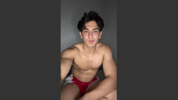 DomMatheus 31-05-2026 Male Cap strip yummy blowjob bicurious