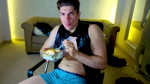 MaxKaidenn 01-06-2026 Male Cap bigtoys strip play playtime