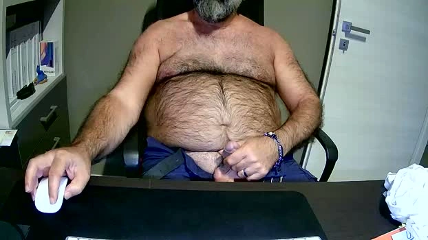 kuros1967 01-06-2026 Male Cap wank fuckface ass horny