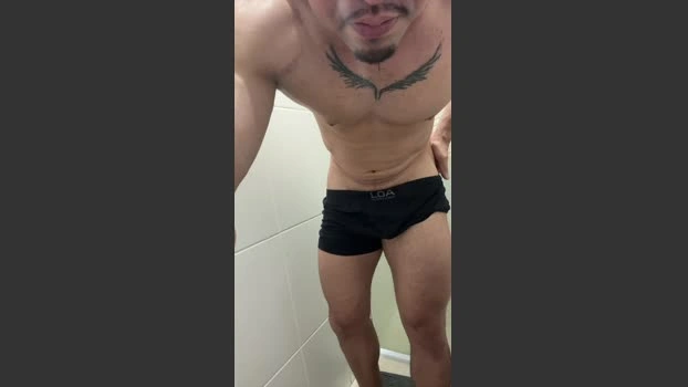 Malhadosuado698 03-06-2026 Male Cap naked big kissing fingers