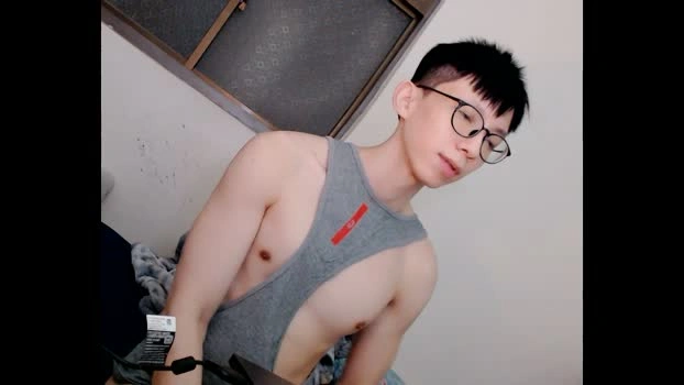Linchienchih 03-06-2026 Male Cap deepthroat Cam Show suck
