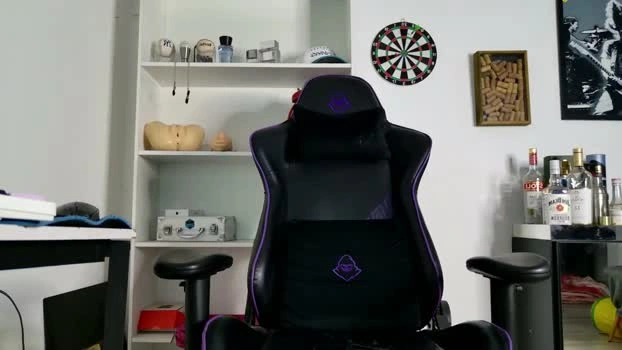 aaronlegend 04-06-2026 Male Cap big Webcam sexymale toys