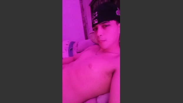 alejandro_tn 05-06-2026 Male Cap Nude sweet suck big