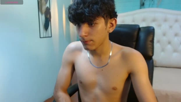 billy_wildd 07-06-2026 Male Cap strip analtoy kinky bigcock