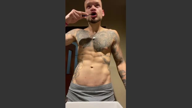 nicolas2471 07-06-2026 Male Cap XXX bicurious show deepthroat