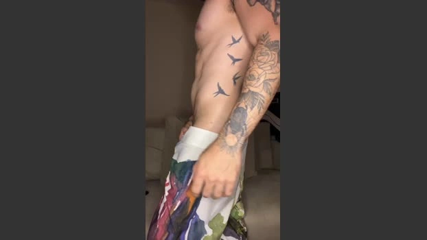 pedro5946 06-06-2026 Male Cap nude kissing bigass bigballs