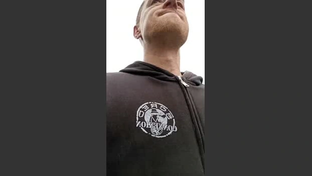 jef34 08-06-2026 Male Cap bigdick kinky sexyfeet big