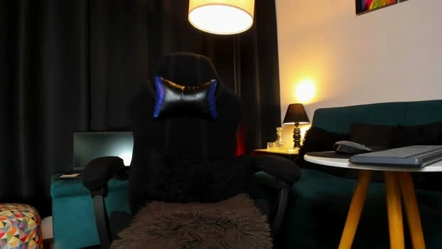 charliebigx1 11-06-2026 Male Cap hard dirty Naked fingers