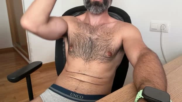 hairywanker35 12-06-2026 Male Cap Pretty juicy bicurious analsex