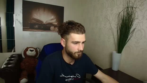 KyloEast 14-06-2026 Male Cap fuckme naughty natural Naked