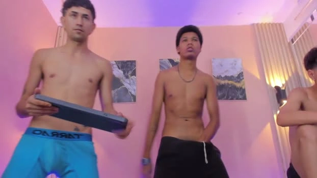 PharaohHeat_ 14-06-2026 Male Cap show striptease big hard