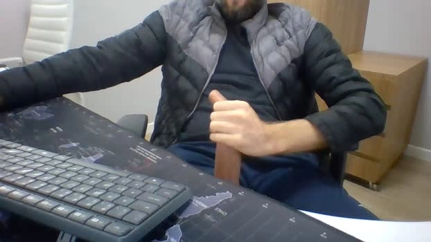 mateuskuera 15-06-2026 Male Cap spanking bigdick big yummy