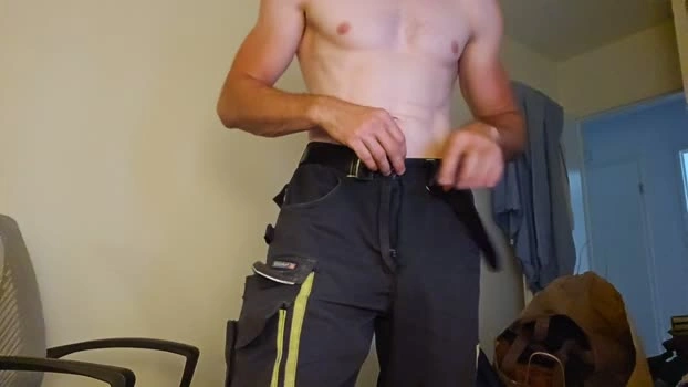 Fit_Logan 15-06-2026 Male Cap Pretty Webcam Show Naked