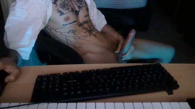 Kryk 15-06-2026 Male Cap bigcock big twink horny