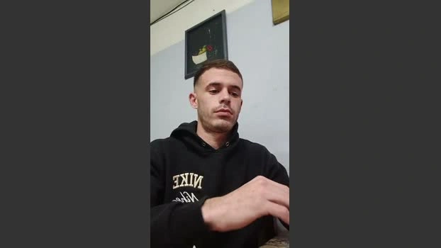 Leoo2277 16-06-2026 Male Cap handsome sexybody suck legs