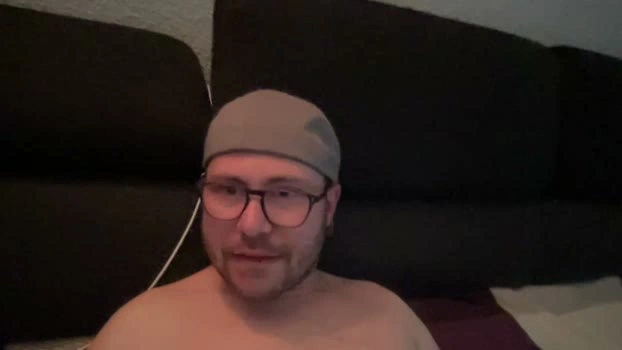 Sexgeill 16-06-2026 Male Cap hard bigass jackoff kinky