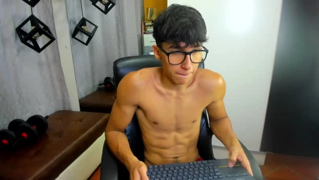 jeremy_job 16-06-2026 Male Cap bicurious wank yummy strip