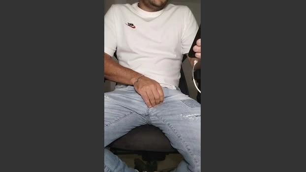 uncutcockitaly 15-06-2026 Male Cap fuckme bigcock Cam prettyface
