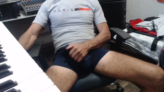 COROLAXXX 17-06-2026 Male Cap yummy spank fuckme kissing
