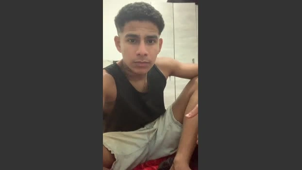 MARENTO23CMM 17-06-2026 Male Cap beautiful Show big sexyfeet