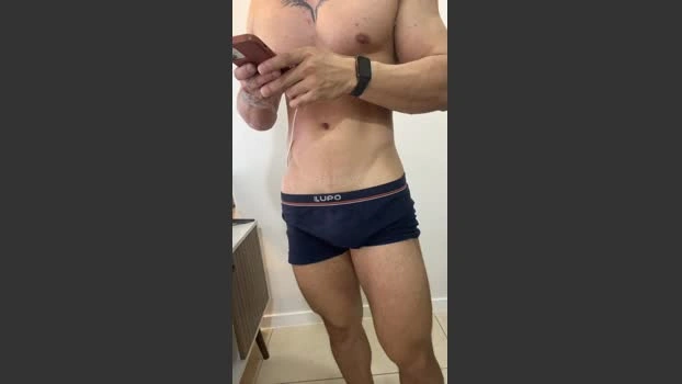 Malhadosuado698 17-06-2026 Male Cap fingers Topless suckshow oral
