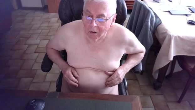 alain633 17-06-2026 Male Cap nasty big prettyface fuckass