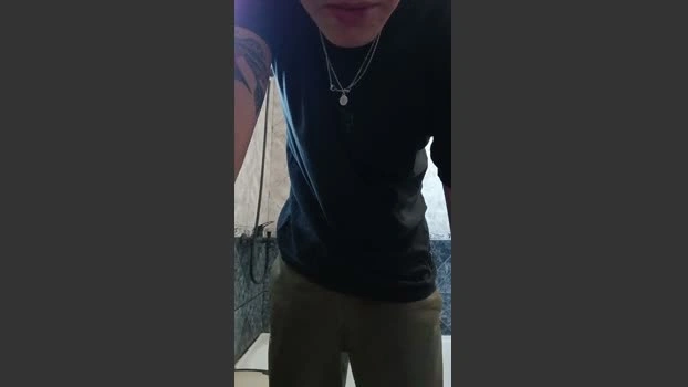 leonvalen69 16-06-2026 Male Cap fingering jerkoff strip suck