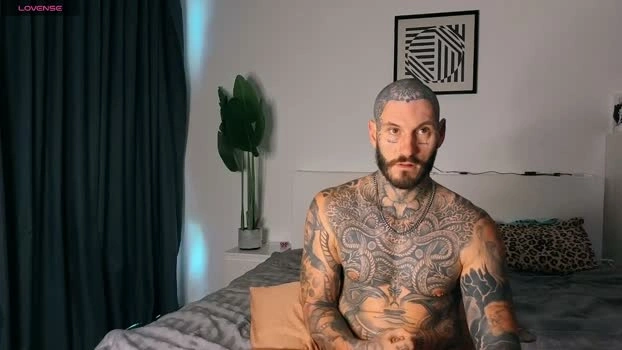 Lucasexclusive1 18-06-2026 Male Cap suckcock sexybody jerkoff jackoff