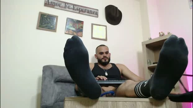 apasion2 18-06-2026 Male Cap fingers hard big Gay