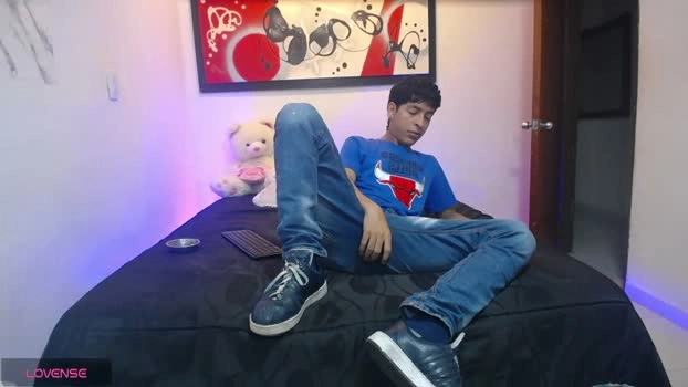 hardsexlove08 17-06-2026 Male Cap handsome gag bigdick horny