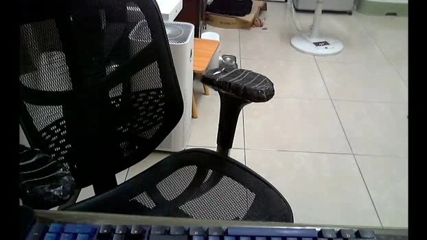 lQAQl 18-06-2026 Male Cap legs striptease jerking kink