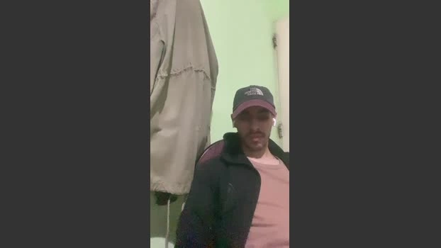 leandrogallo 18-06-2026 Male Cap sexyfeet oral gay big