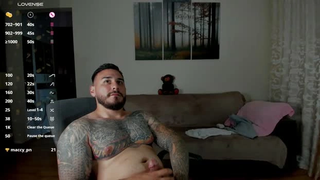 shadownight94 17-06-2026 Male Cap nude bigass naked blowjob