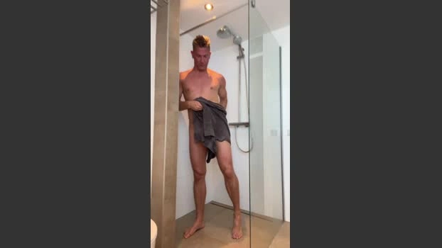 40michel 19-06-2026 Male Cap bigdick play kiss nasty