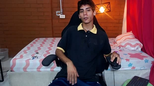 Camilo_Boyxx 19-06-2026 Male Cap fuckface Webcam spanking naked