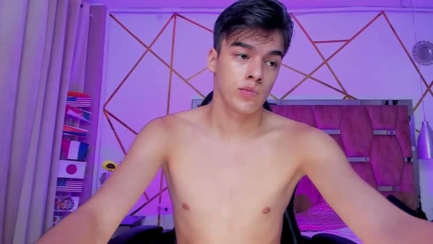 Gerony 19-06-2026 Male Cap Cam Recorded show strip